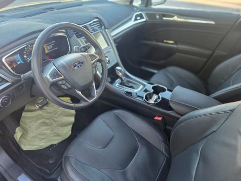 Used 2014 Ford Fusion Titanium FWD image 31