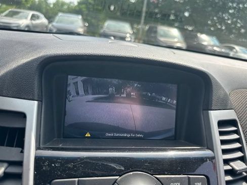 Used 2013 Chevrolet Cruze LT FWD image 13