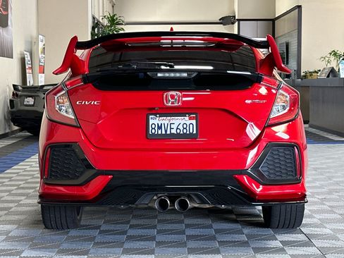 Used 2019 Honda Civic Sport image 5