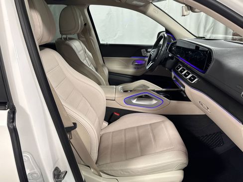 Used 2020 Mercedes-Benz GLS 580 4MATIC image 28