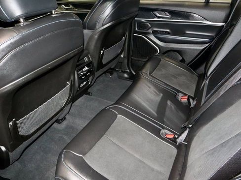 Used 2022 Jeep Grand Cherokee Trailhawk image 23