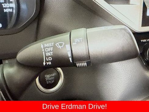 Used 2023 Toyota Tundra Limited AWD/4WD image 16