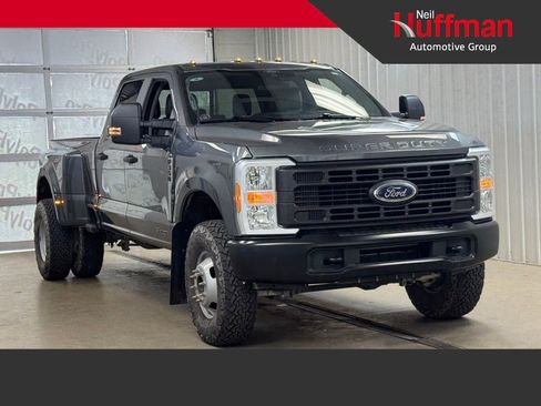 Used 2025 Ford F350 XL image 1