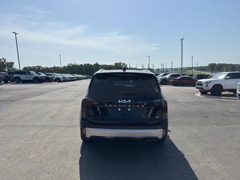 Used 2024 Kia Telluride SX Prestige AWD/4WD image 6