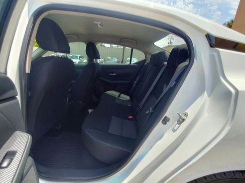 Used 2021 Nissan Sentra SV FWD image 29