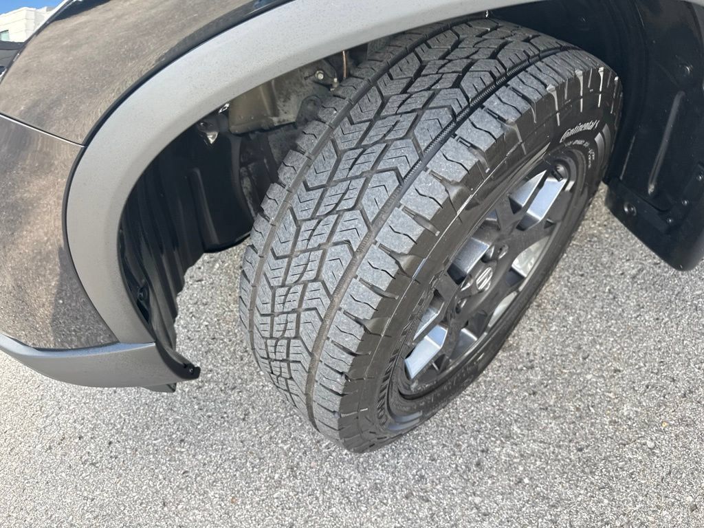 Used 2025 Honda Pilot TrailSport image 23