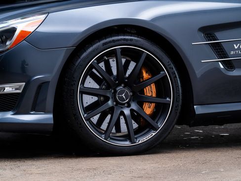 Used 2014 Mercedes-Benz SL 63 AMG image 5