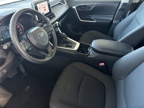 Used 2025 Toyota RAV4 LE image 9