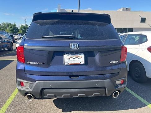Used 2023 Honda Passport EX-L image 3