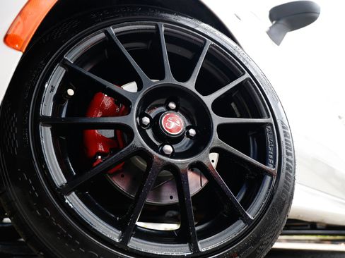 Used 2015 FIAT 500 Abarth FWD image 26