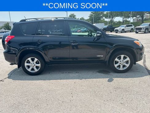 Used 2011 Toyota RAV4 Limited w/ Limited Extra Value Pkg AWD/4WD image 4
