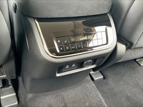 New 2026 INFINITI QX80 Luxe image 34