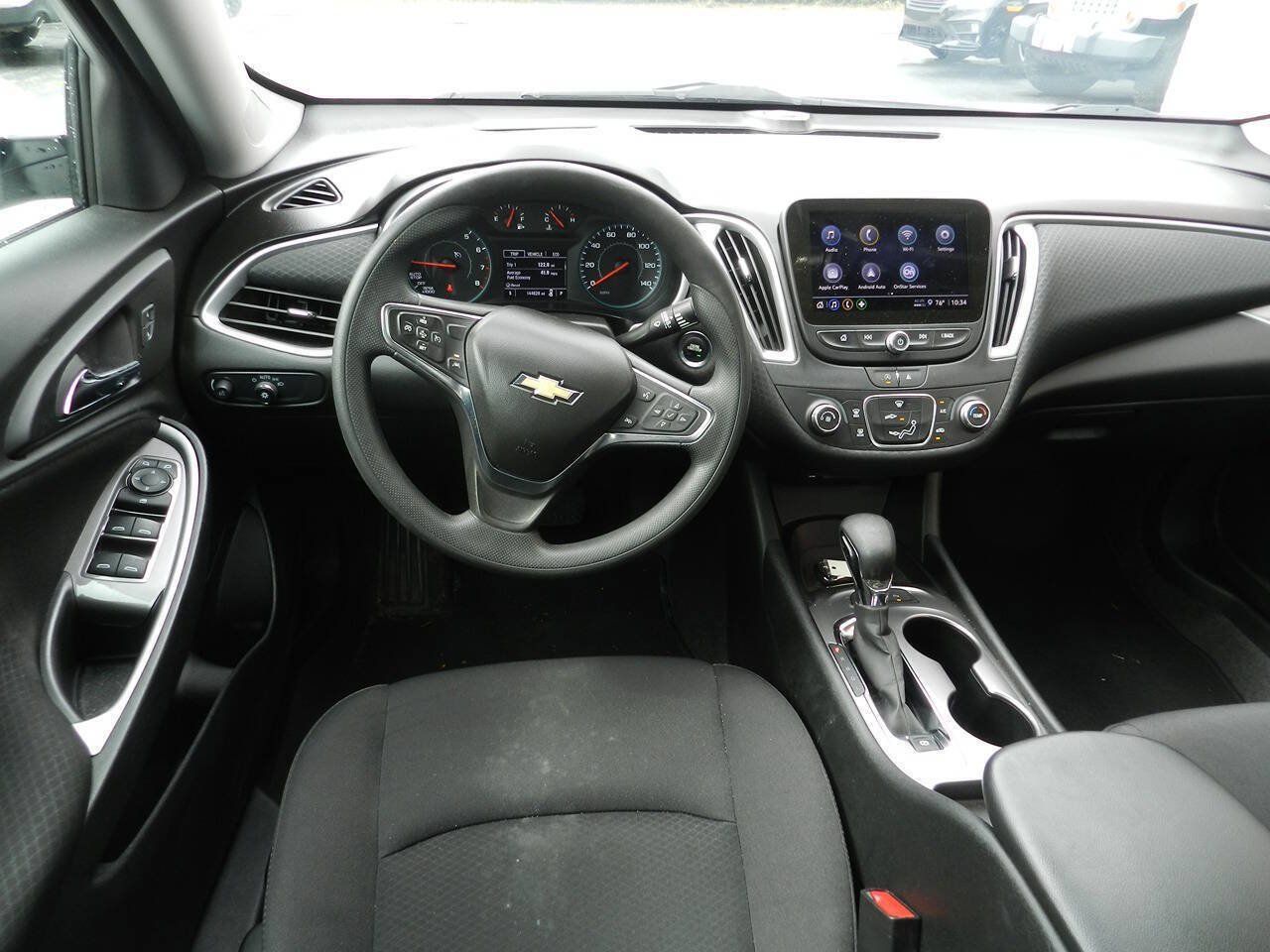 Used 2024 Chevrolet Malibu LS FWD image 9