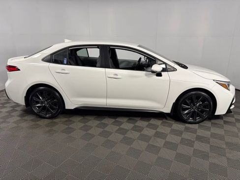 New 2026 Toyota Corolla SE FWD image 8