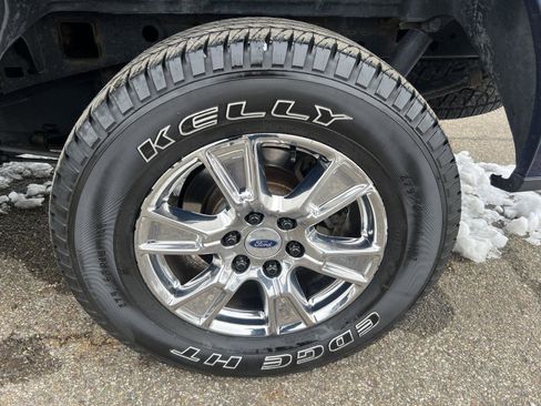 Used 2017 Ford F150 XLT w/ Equipment Group 302A Luxury image 34