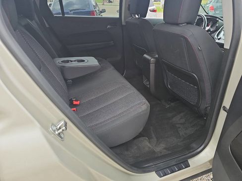 Used 2013 GMC Terrain SLE w/ Chrome and Technology Package image 19