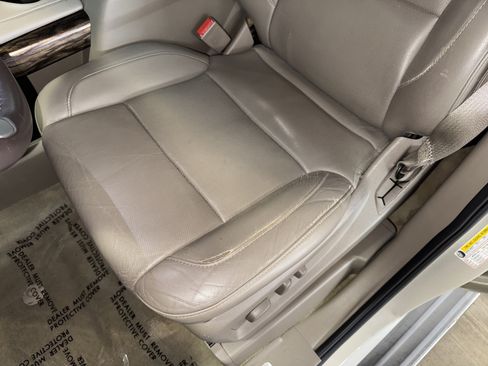 Used 2015 GMC Yukon XL SLT AWD/4WD image 35