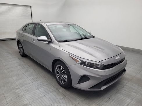 Used 2023 Kia Forte LXS FWD image 13