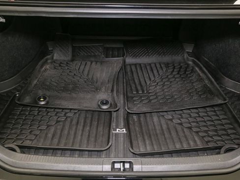 Used 2025 Toyota Camry SE w/ Convenience Package image 13