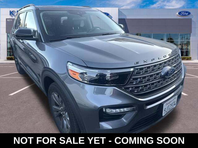Used 2023 Ford Explorer XLT w/ Equipment Group 202A RWD image 1