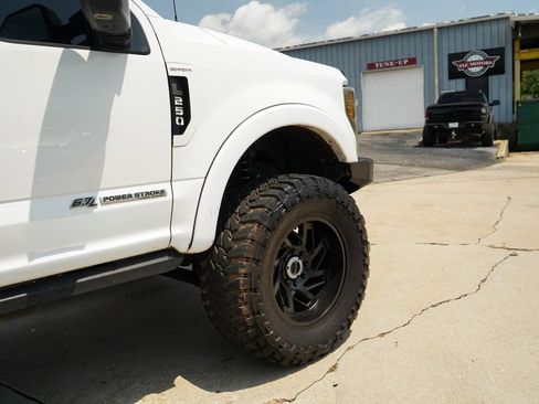 Used 2019 Ford F250 Lariat w/ Lariat Value Package AWD/4WD image 18