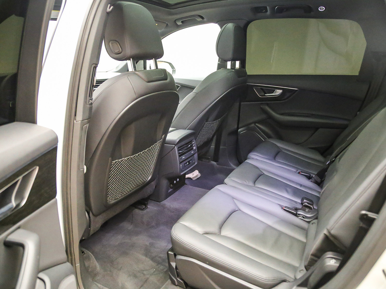 Certified 2023 Audi Q7 3.0T Premium w/ Convenience Package AWD/4WD image 20