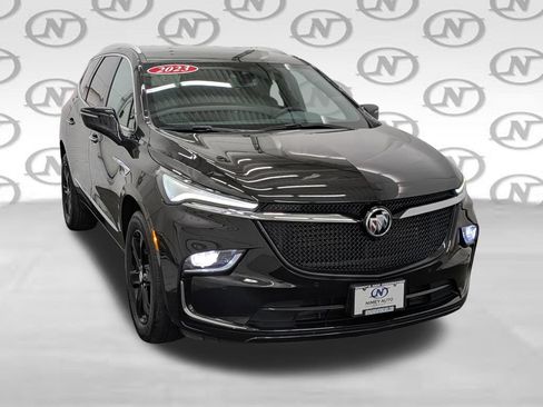 Used 2023 Buick Enclave Essence w/ Sport Touring Edition AWD/4WD image 18