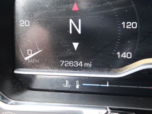 Used 2022 GMC Sierra 1500 Elevation w/ LPO, Elevation Black Package AWD/4WD image 22