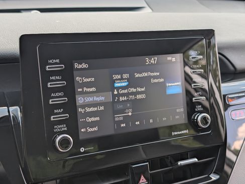 Used 2022 Toyota Camry SE FWD image 28