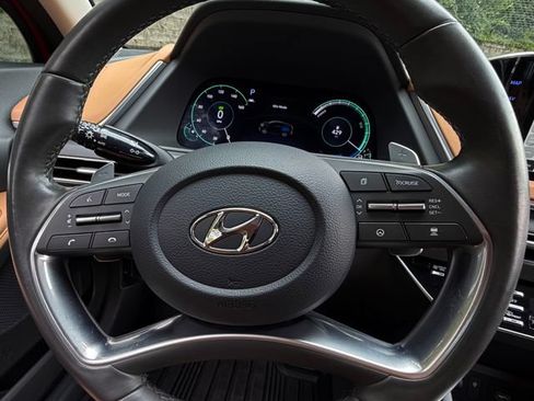 Used 2021 Hyundai Sonata Limited FWD image 25