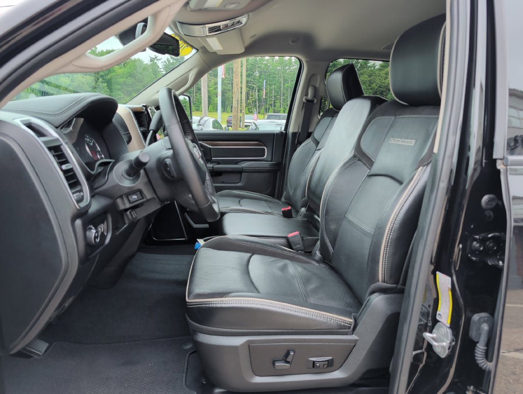 Used 2024 RAM 2500 Laramie AWD/4WD image 12
