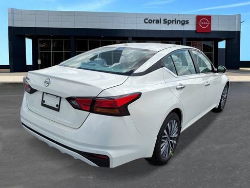 New 2026 Nissan Altima 2.5 SV FWD image 5