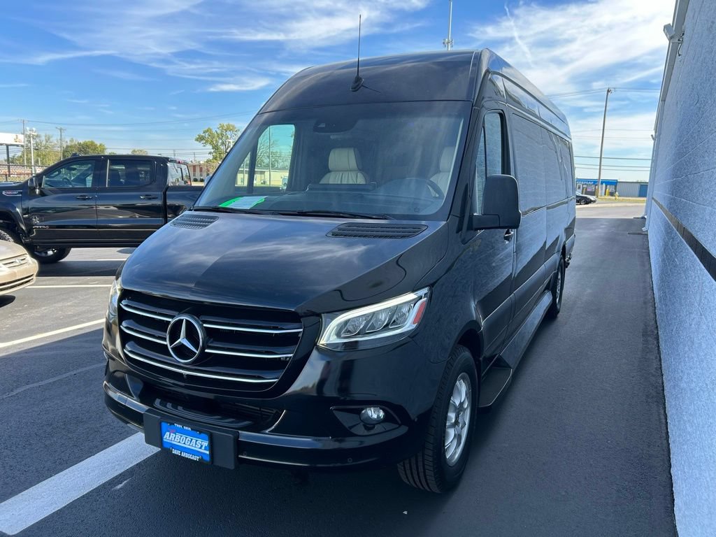 Used 2020 Mercedes-Benz Sprinter 3500 image 18