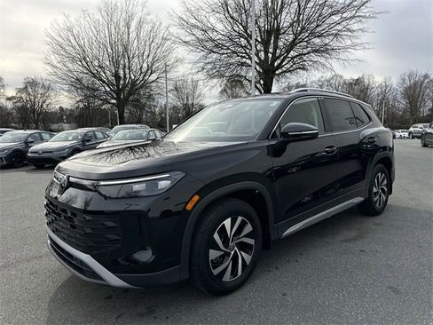 New 2026 Volkswagen Tiguan S image 1