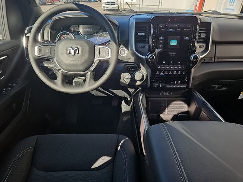New 2026 RAM 1500 4x4 Crew Cab image 5