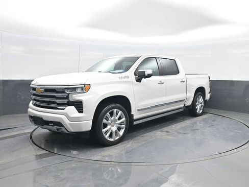 Used 2024 Chevrolet Silverado 1500 High Country image 4