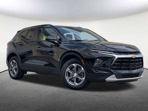 Used 2023 Chevrolet Blazer LT w/ Convenience Package image 2