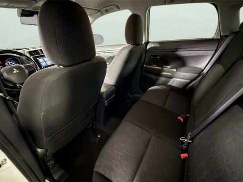 Used 2021 Mitsubishi Outlander Sport SE image 42