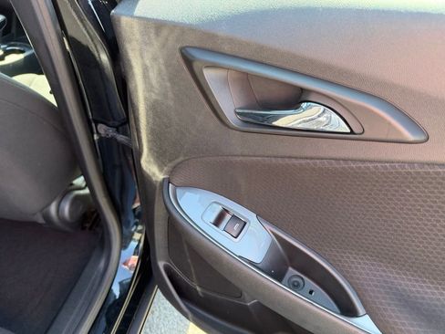 Used 2023 Chevrolet Malibu LT image 34