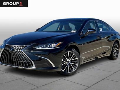 New 2025 Lexus ES 350 w/ Premium Package