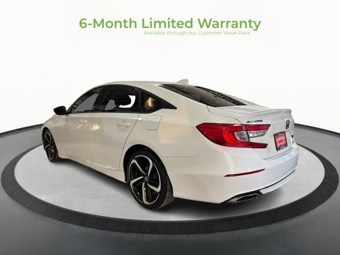 Used 2018 Honda Accord Sport image 5