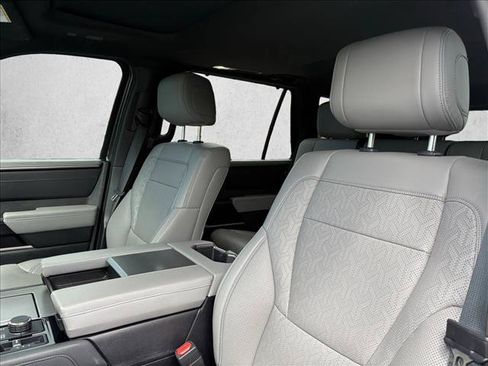 Used 2025 Toyota Sequoia Limited AWD/4WD image 16