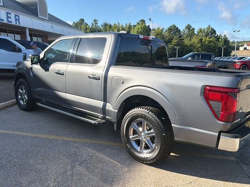 Used 2024 Ford F150 XLT w/ Equipment Group 302A MID RWD image 7