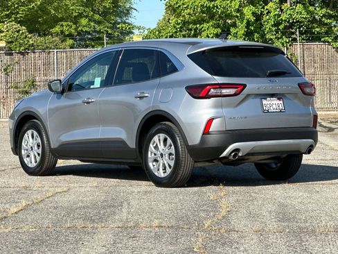 Certified 2023 Ford Escape Active FWD image 5