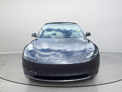 Used 2025 Tesla Model 3 Long Range RWD image 3