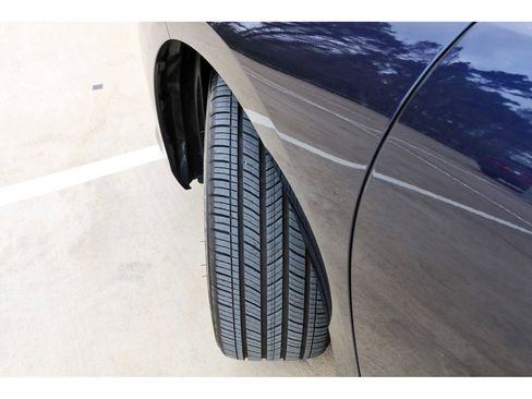 Used 2025 Lexus ES 350 w/ Premium Package image 28