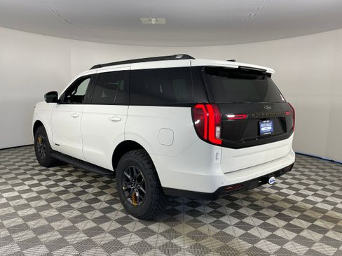 New 2026 Ford Expedition Tremor image 6