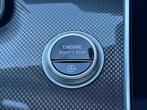 New 2026 Mercedes-Benz C 300 Sedan image 22