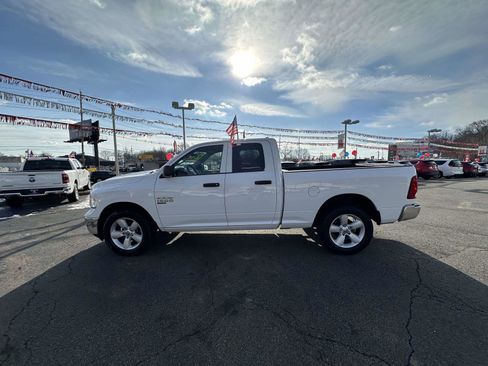 Used 2024 RAM 1500 Classic SLT image 5