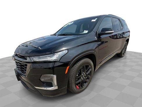 Certified 2023 Chevrolet Traverse Premier w/ Redline Edition AWD/4WD image 1